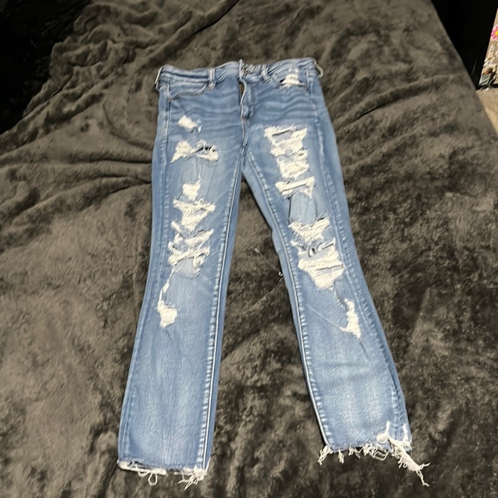 American Eagle blue skinny jeans